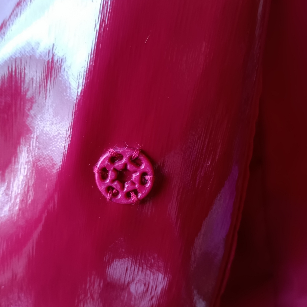 Deep red vinyl jacket - Picture 6 of 7